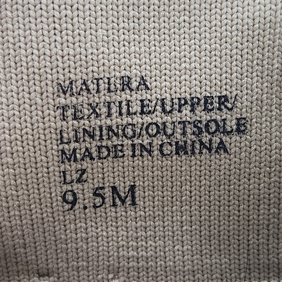 Charles Davis Women's Matera Stretch Knit Bootie - 9.5 - Picture 8 of 9